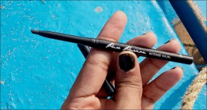 Studiowest Pure Passion Kajal Black review Studiowest cosmetics review westside kajal review westside cosmetics Black kajal review Indian beauty blog Dusky indian blogger 