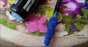 Rimmel Extra Super Lash Building Mascara Electric Blue Review swatch, Rimmel London Electric Blue mascara review swatch, Rimmel London blue masacara review swatch, Colored mascara in India affordable, Blue masacara India review, Rimmel mascara