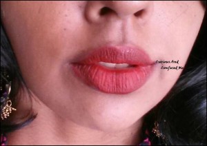 Lakme 9 to 5 Weightless Matte Mousse Lip and Cheek Color in Burgundy Lush review swatch , Lakme Weightless Matte Mousse Lip and Cheek Color Burgundy Lush review, Lakme Weightless Matte Mousse Lip and Cheek Color Burgundy Lush swatch, Lakme Mousse Lip and Cheek Color Burgundy Lush, Lakme Burgundy Lush review swatch, Burgundy Lush Lakme, Lakme matte lip products, Red for dusky skin, burgundy lipstick for indian skin