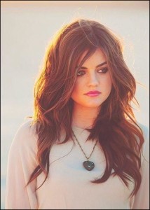 Hairstyles for Holidays, Hairstyle idea for Christmas, holiday hairstyle ideas