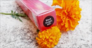 Nykaa EyeM Black knight kajal review, Nykaa EyeM kajal review, Nykaa EyeM Black Kajal review swatch, Nykaa Kajal review, Nykaa products review, Kajals in india 