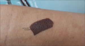 Maybelline New York Lasting Drama Waterproof Gel Pencil review swatch, Maybelline gel liner brown, Affordble brown eyeliner, Maybelline New York Lasting Drama Waterproof Gel Pencil Glazed Toffee, Maybelline Glazed Toffee, Maybelline gel eyeliner, maybelline glazed toffee eyeliner, Maybelline glazed tofee swatch, Maybelline eyeliner, Best brown eyeliner in india