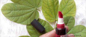 Maybelline Color Jolt Matte Intense Lip Paint Vamp Red review, Maybelline matte lipstick review, Maybelline Red matte lipstick, Maybelline vamp red review, Maybelline vamp red, Maybelline jolt swatch, Maybelline lipstick