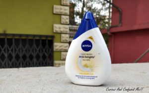 Nivea Milk Delights Face Wash Fine Gramflour For Oily Skin, Nivea new facewash review, Nivea Milk Delights facewash review, Nivea oily skin facewash review